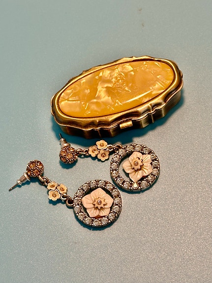 Product image 11 of 12