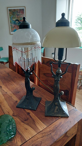 Product image 1 of 6