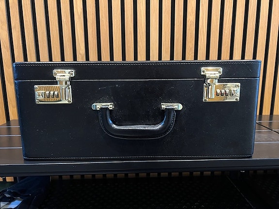 Product image 1 of 6