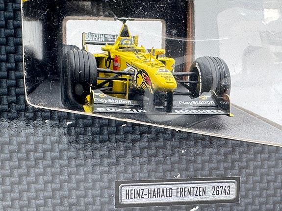 Product image 17 of 17