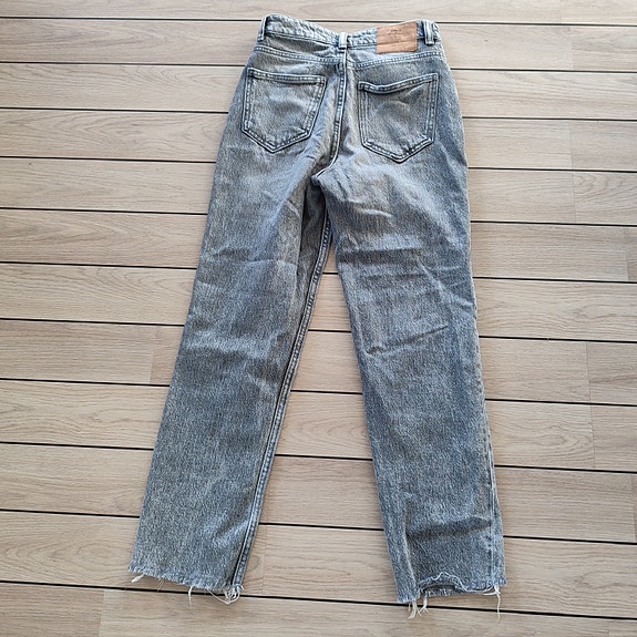 Product image 11 of 27