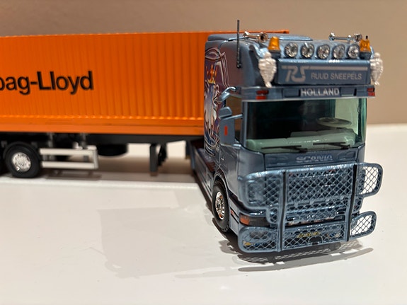 Product image 5 of 8