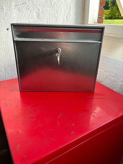 Product image 1 of 6