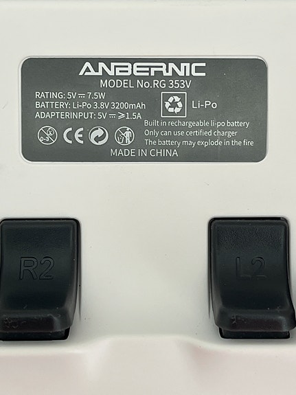 Product image 3 of 3