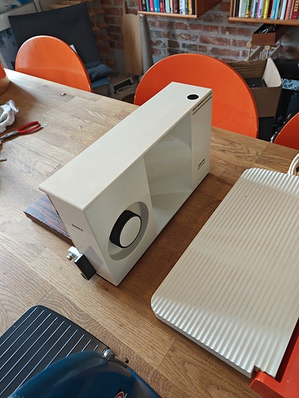 Product image 9 of 10