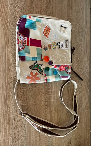 Product image 2 of 12
