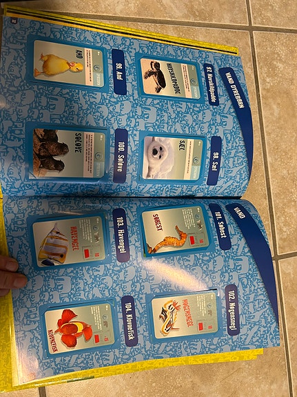 Product image 33 of 70