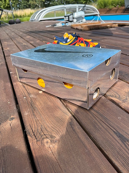 Product image 8 of 9