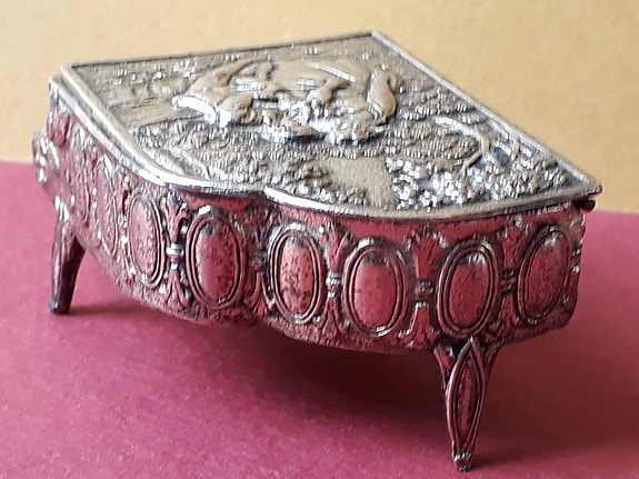 Product image 8 of 10