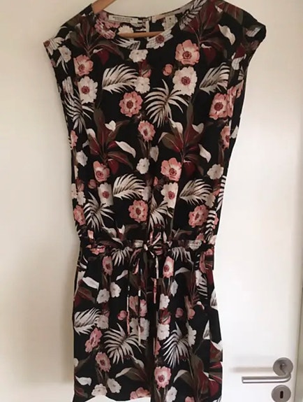 Product image 1 of 7