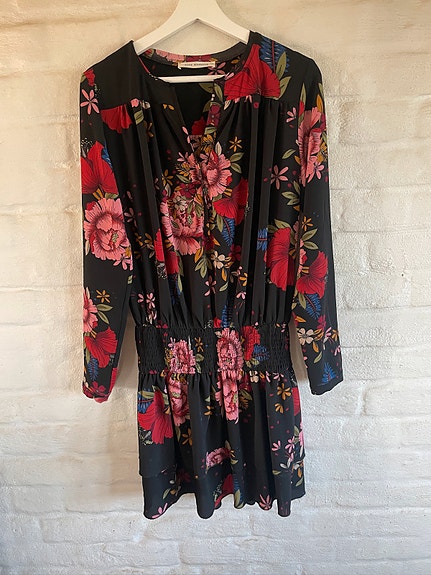 Product image 1 of 7