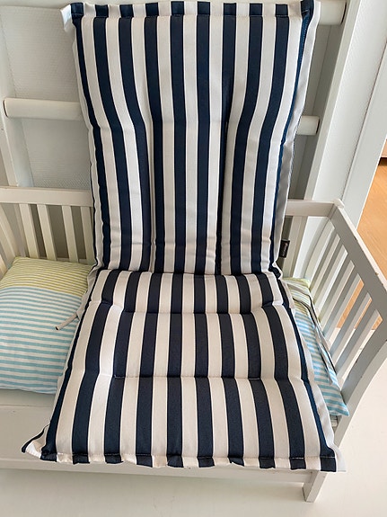 Product image 1 of 7