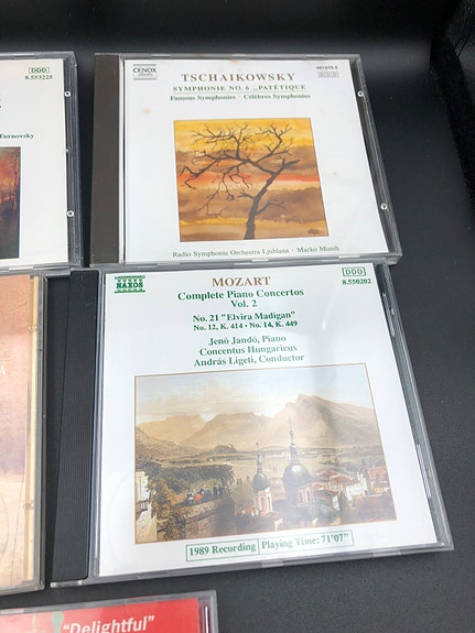 Product image 8 of 9