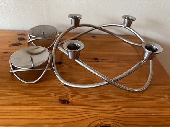 Product image 1 of 2