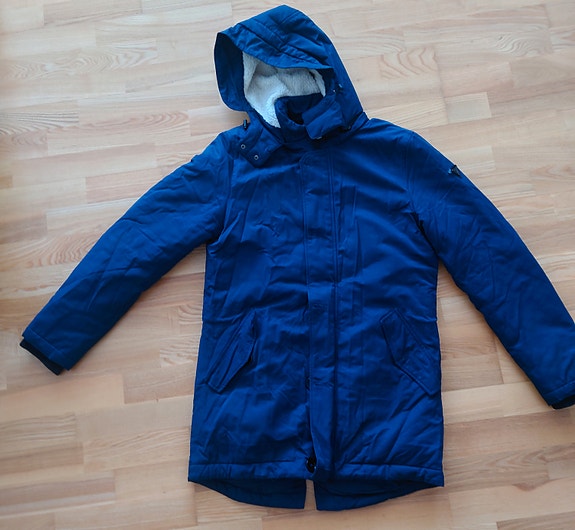 Product image 1 of 3