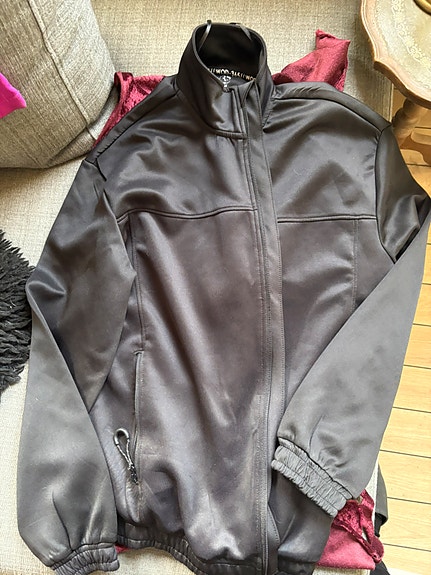 Product image 1 of 4