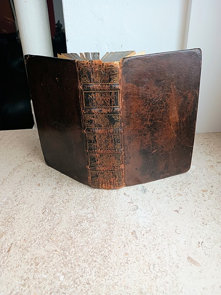 Product image 1 of 10