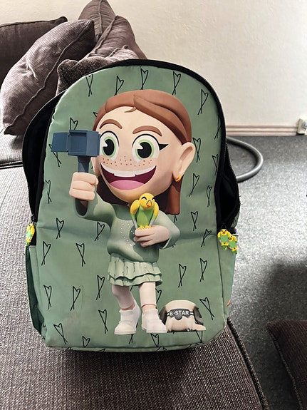 Product image 1 of 8