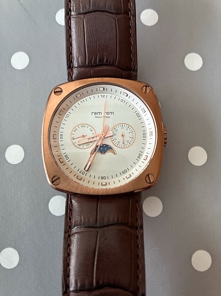 Product image 1 of 7