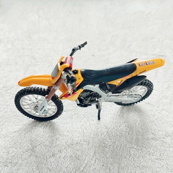 Product image 11 of 24