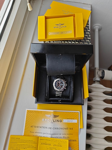 Product image 2 of 9