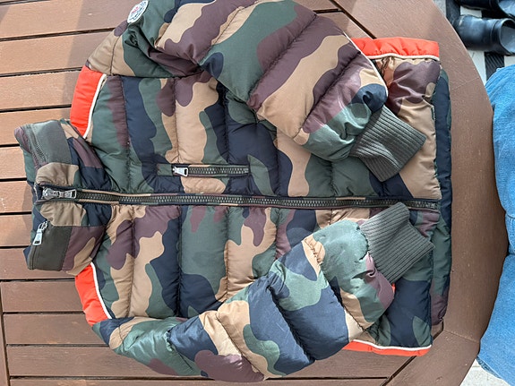 Product image 9 of 9