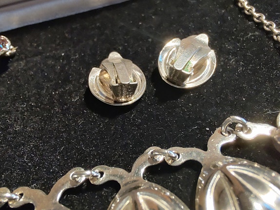 Product image 16 of 21