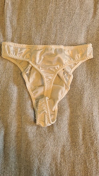 Product image 16 of 64