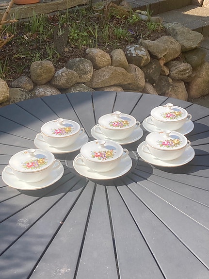 Product image 1 of 5