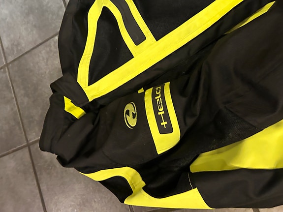 Product image 1 of 8