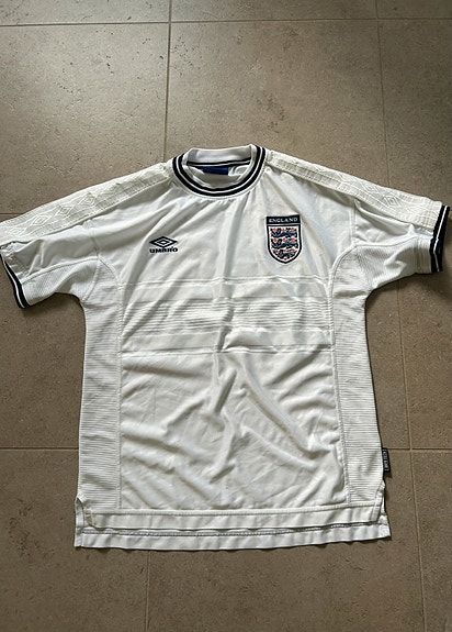 Product image 1 of 6