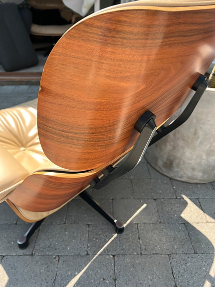 Product image 14 of 27