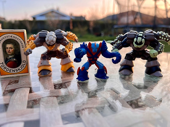 Product image 1 of 5