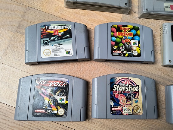 Product image 1 of 3