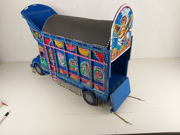 Product image 7 of 7