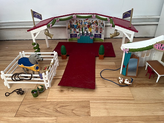 Product image 1 of 5