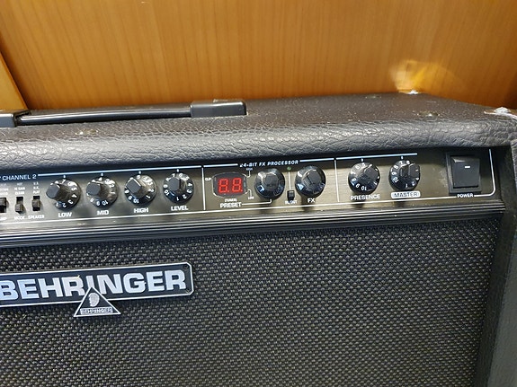 Product image 7 of 8