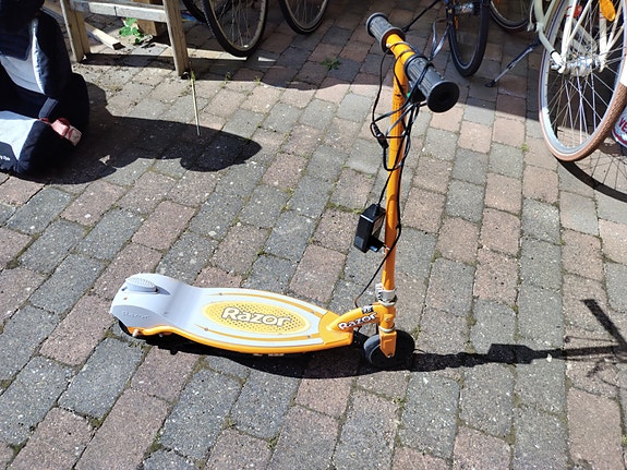 Product image 2 of 4