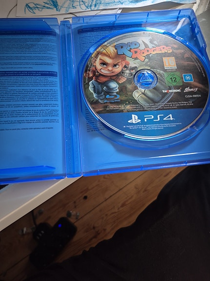 Product image 3 of 3