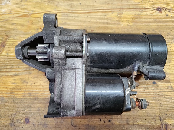 Product image 1 of 2