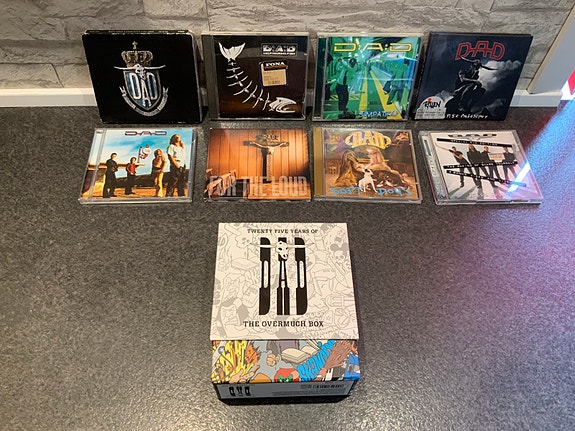 Product image 1 of 8