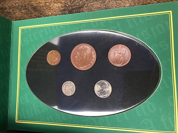 Product image 2 of 9