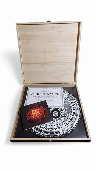 Product image 1 of 8