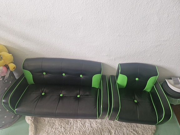 Product image 1 of 3