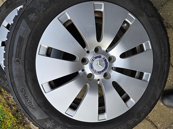 Product image 3 of 9