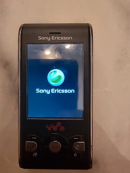 Product image 1 of 8