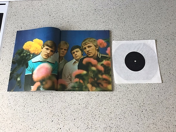 Product image 2 of 9