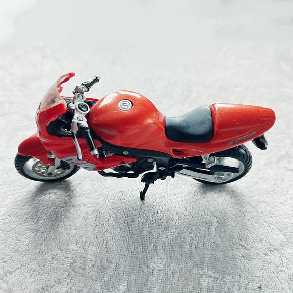 Product image 13 of 24