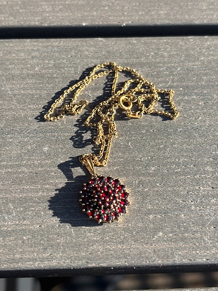 Product image 1 of 4