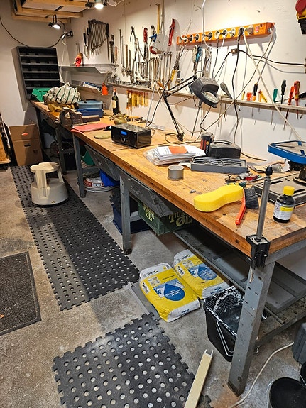 Product image 1 of 6